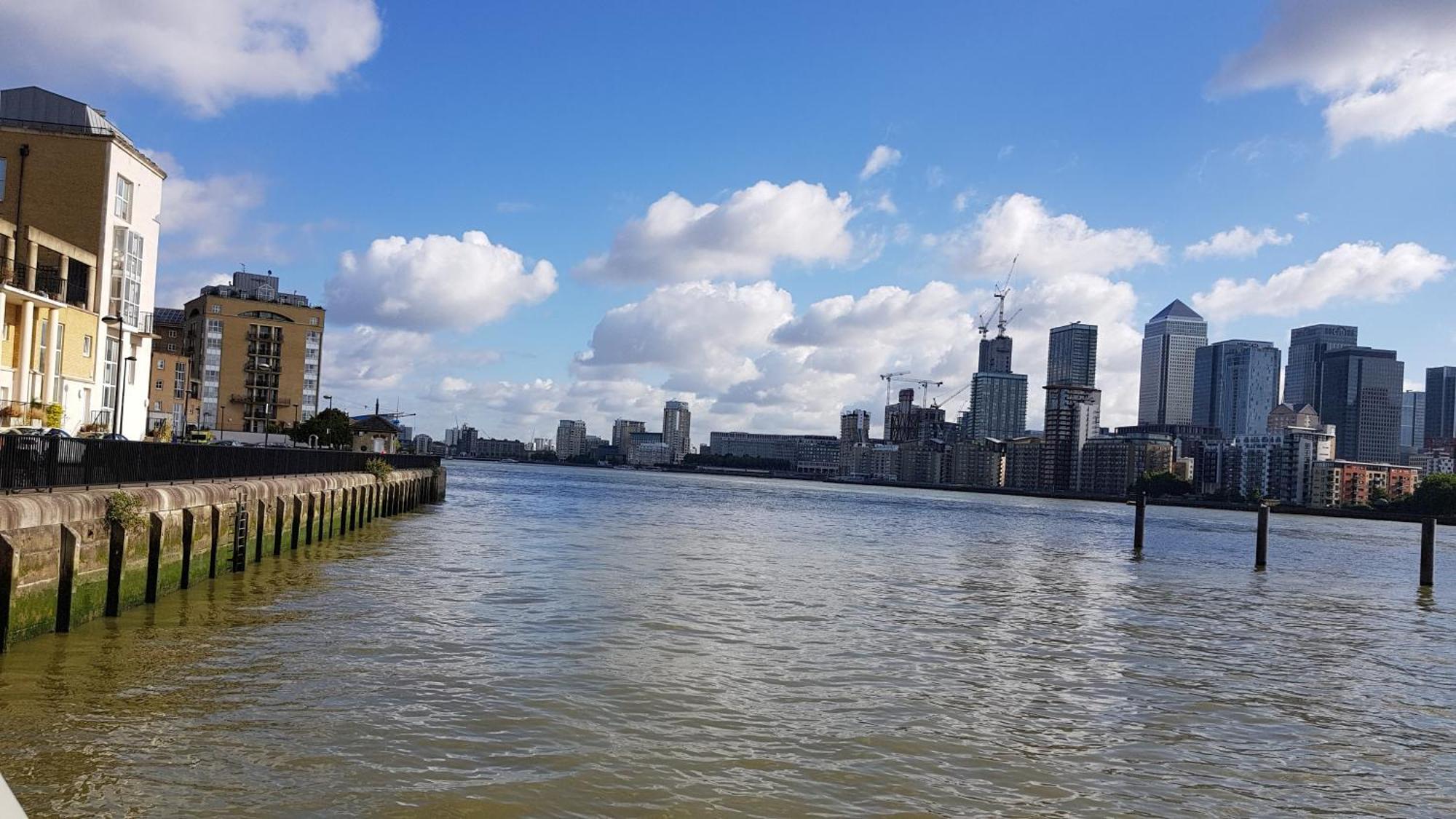 Riverside 3Br With Easy Transport 20Mins To City Centre Londres Extérieur photo